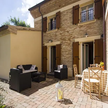 Belvilla By Oyo Vanessa Coccinella Fano